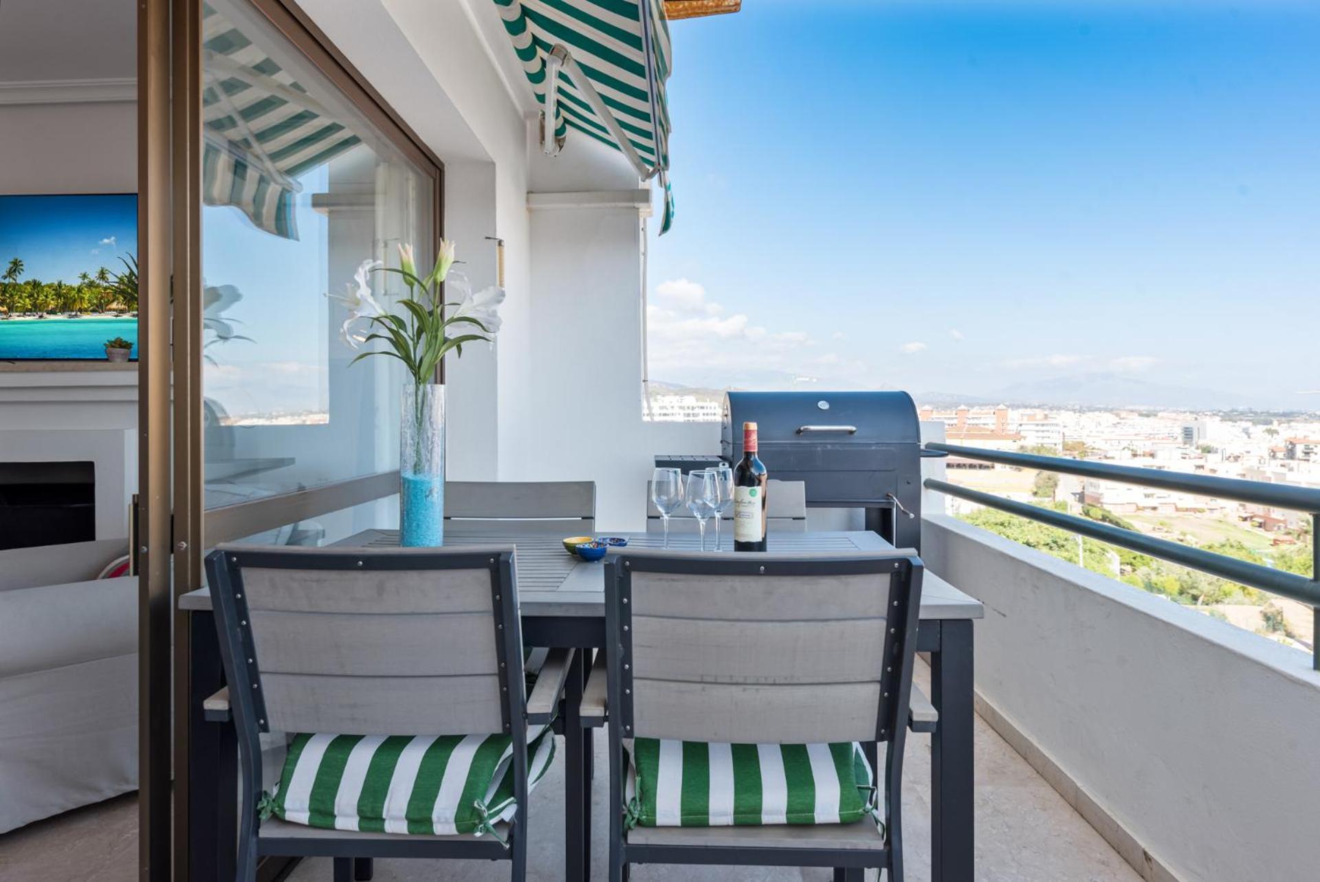 Lovely Penthouse Near Estepona Marina By Costarentals - Ref M15 Экстерьер фото