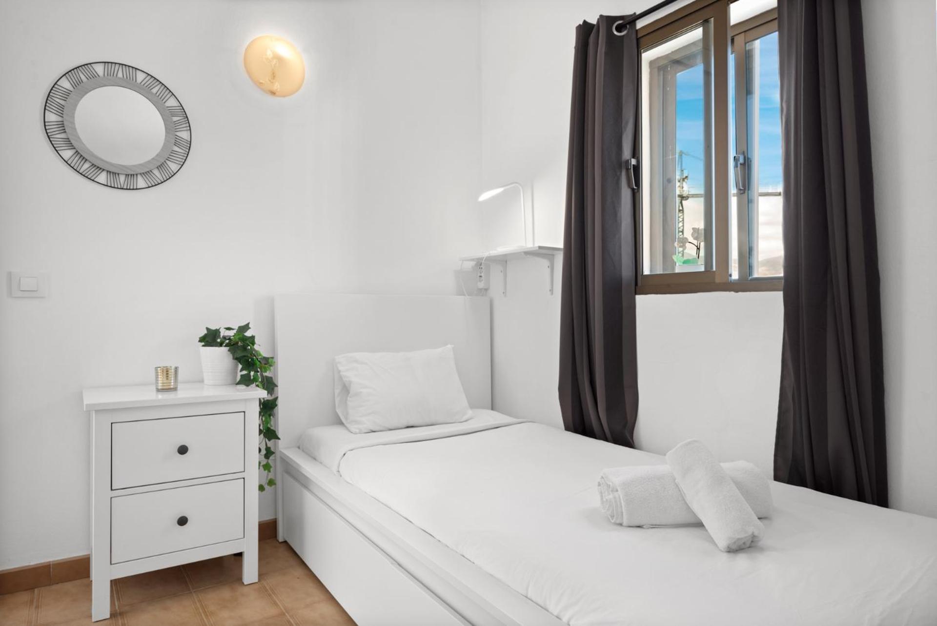 Lovely Penthouse Near Estepona Marina By Costarentals - Ref M15 Экстерьер фото