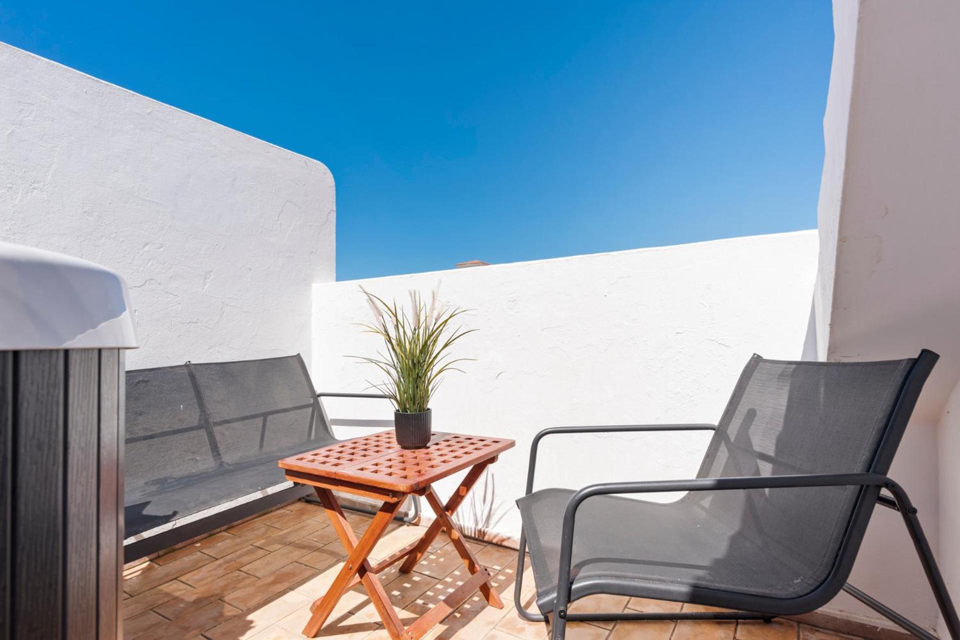 Lovely Penthouse Near Estepona Marina By Costarentals - Ref M15 Экстерьер фото